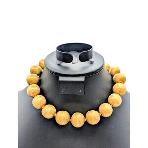 VENDOME Signed Vintage 1960s Chunky Satin Finished Gold Tone Beaded Necklace